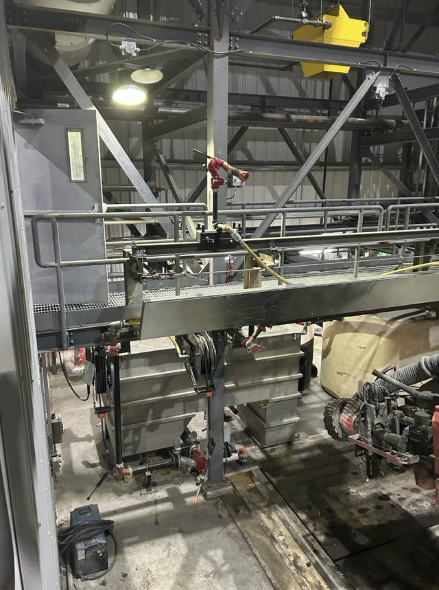 1000 psi demucking systems